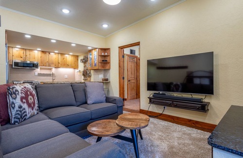 Copper Mountain Village Condo | Spacious, high end condo that sleeps 8 in Copper Mountain's Center Village