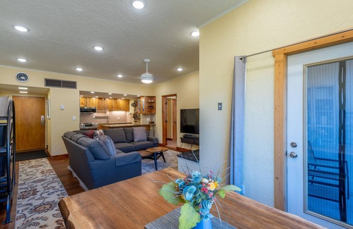 Copper Mountain Village Condo | Spacious, high end condo that sleeps 8 in Copper Mountain's Center Village