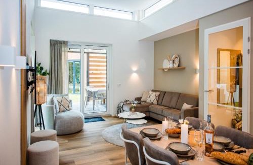 Voorthuizen House | Spacious holiday home in Voorhuizen with terrace
