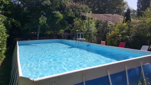 Celles House | Spacious holiday home with pool in pretty village