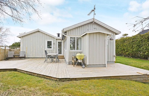 Mellbystrand House | Spacious holiday home with terrace