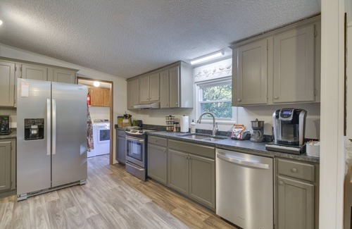 Nellysford House | Spacious Home: 10 Miles to Wintergreen Resort!