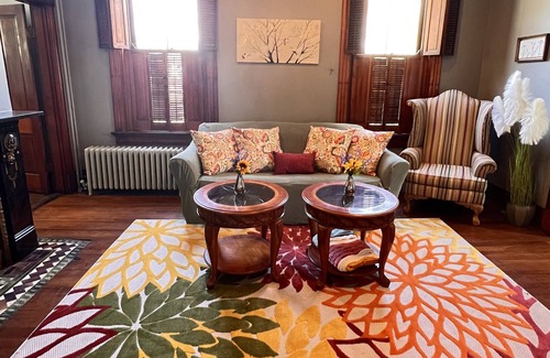 Cincinnati House | Spacious Home Amazing Views 7 minutes to Downtown