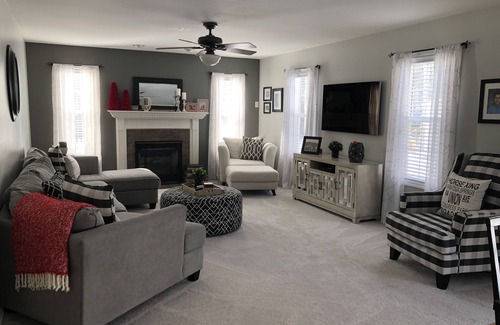 Gansevoort House | Spacious home close to Saratoga Race Course, Saratoga Lake, and Lake George!