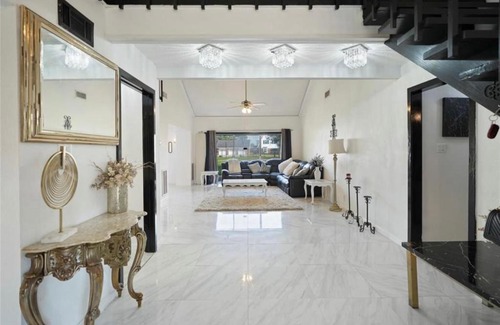 Lakeview  Jefferson County House | Spacious Home in Port Arthur