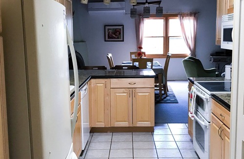 Santa Fe House | Spacious Home in the Museum Neighborhood, within minutes to Santa Fe Plaza.