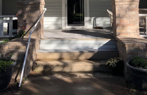 Strawn House | Spacious home located near Palo Pinto Mountain State Park.