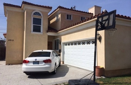 Inglewood House | Spacious Home Near LAX