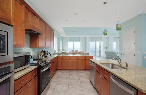 Palm Coast House | Spacious Home w Private Pool, Hot Tub, Elevator + Beach Access!