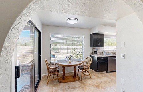 Tanque Verde House | Spacious home w/private heated pool, large yard, mountain views, work desk