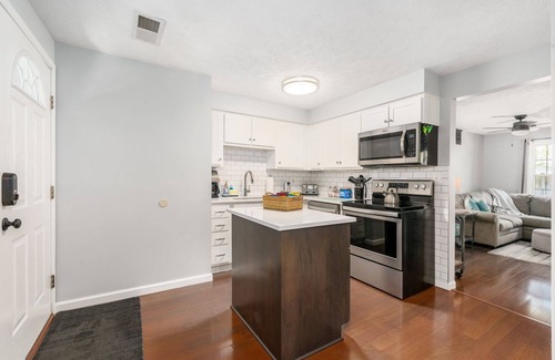 Old North Columbus House | Spacious home walking distance to the Ohio State campus ft. off street parking