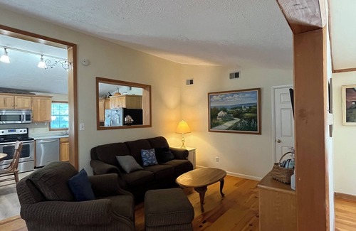 Ocean Pines House | Spacious Home, With Dock, Sleeps 9, Access To Beach Club & Pool