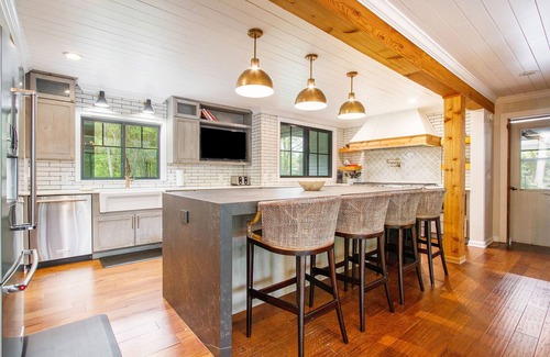 Saint Joseph House | Spacious home with game room, hot tub, fireplace, fast WiFi & home theater