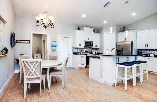 North Port House | Spacious home with large yard - Perfect for families - Sunny South