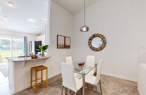 Palm Harbor House | Spacious Home with Private Patio, washer/dryer, and high-speed internet