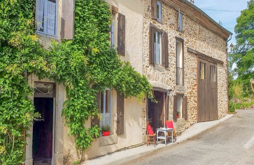 Arfons House | Spacious house for large families with pool!