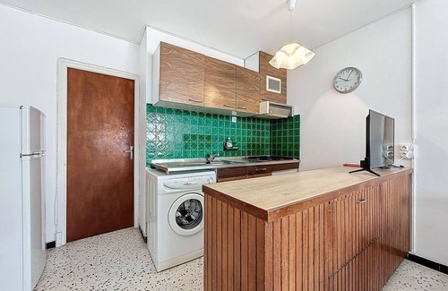 Port-la-Nouvelle House | Spacious house near the beach