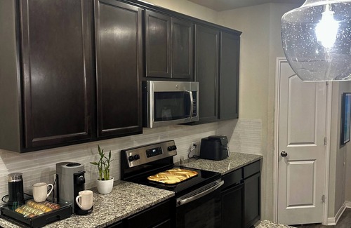 College Station House | Spacious house great for indoor/outdoor gatherings in Bryan-College Station