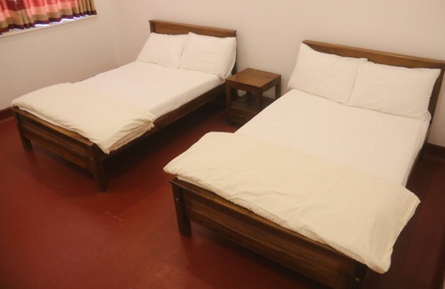 Kollupitiya House | Spacious House in Kollupitiya