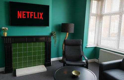 Nottingham Apartment | Spacious house in perfect central location