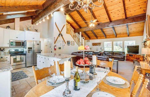 Tahoe Paradise House | Spacious House w/Deck & Grill in South Lake Tahoe