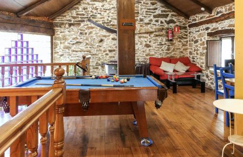 Yerbo House | Spacious House with Jacuzzi, Mountain View near Tineo