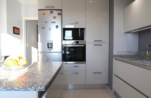 Gratot Cottage | Spacious house with sunny terrace and modern amenities near Agon-Coutainville