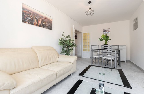 Riquier Apartment | Spacious ideal for family and friends 3 bedrooms