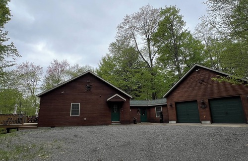 Old Forge House | Spacious, immaculate home! Camp Pawnee