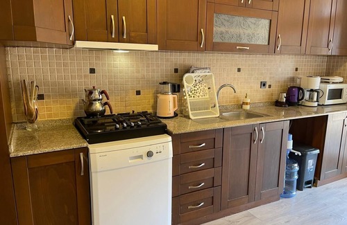 Liman Mahallesi Apartment | Spacious in Central; Beaches 500meters, 3Bedrooms + 1Living Room