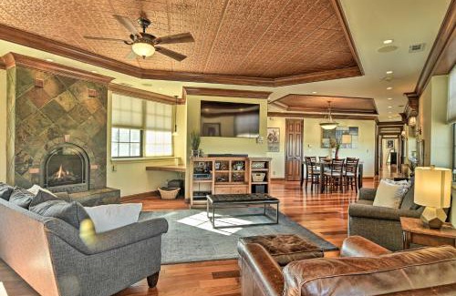 St. Joseph Historic Neighborhood Apartment | Spacious Indianapolis Condo with Private Gym!