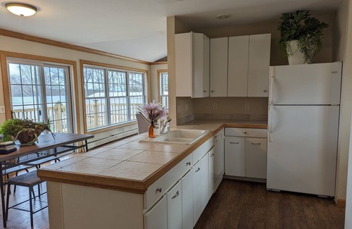 Washington Island Apartment | Spacious Island Apartment Above Biergarten Bar