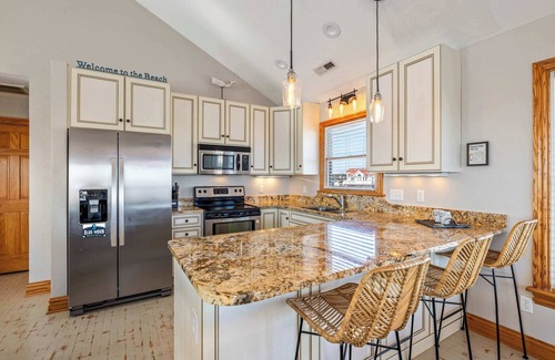 Kill Devil Hills House | Spacious KDH Getaway w/Views, Near Beach & Shops