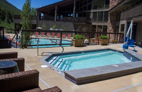Jackson Apartment | Spacious King Suite | Jackson, WY | Wildlife View