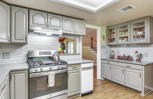 Granbury House | Spacious Lake Granbury Home with Deck and Boat Dock!