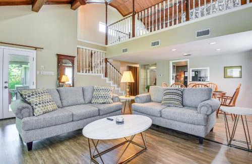 Granbury House | Spacious Lake Granbury Home with Deck and Boat Dock!