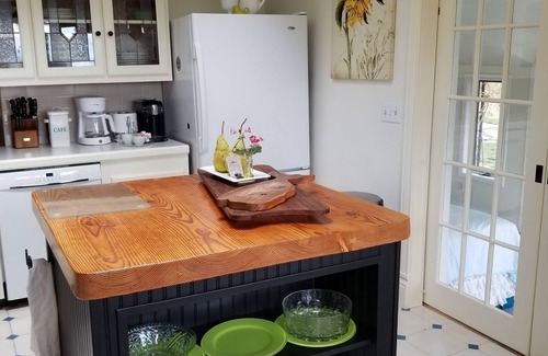 Sedro-Woolley House | Spacious Lake View Home in The Skagit Valley
