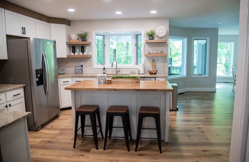 Big Creek House | Spacious Lakefront Home; Newly Renovated in 2022!