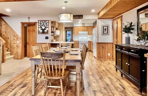 St Germain House | Spacious Lakefront Home on Lost Lake!