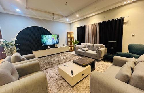 Hassan Abdal Bed & Breakfast | Spacious & Lavish Kanal Portion in Islamabad