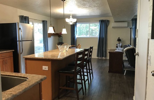 North Juanita House | Spacious living space