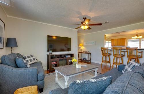 West Livingston House | Spacious Livingston Home with Private Boat Dock