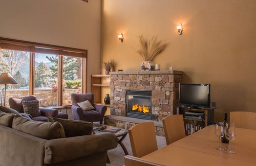 Stanley Hills Condo | Spacious, lofted condo, private patio with hot tub, and views of RMNP!