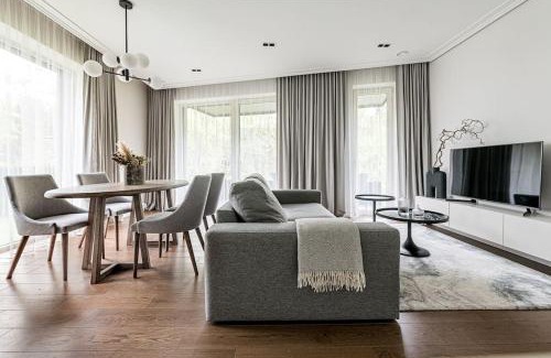 Uzupis Apartment | Spacious luxury apt w/river view/terrace Paupys