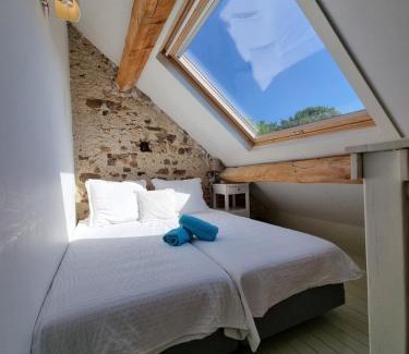 Chalmoux House | Spacious luxury farmhouse