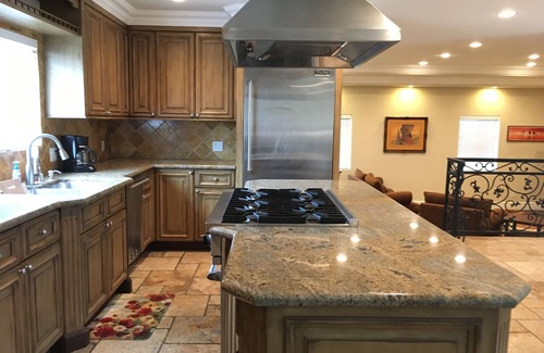 Sherman Oaks House | Spacious luxury home in Sherman Oaks