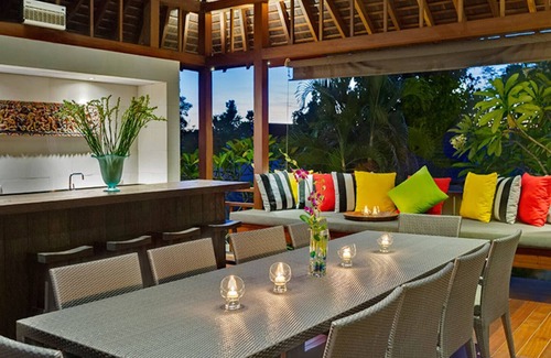Batu Bolong Villa | Spacious Luxury Retreat Near Beach – Bali Villa 1098