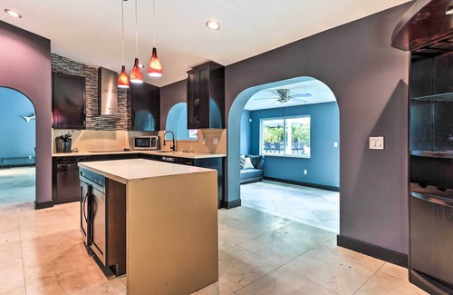 Richmond West House | Spacious Miami Getaway - Outdoor Oasis & BBQ!