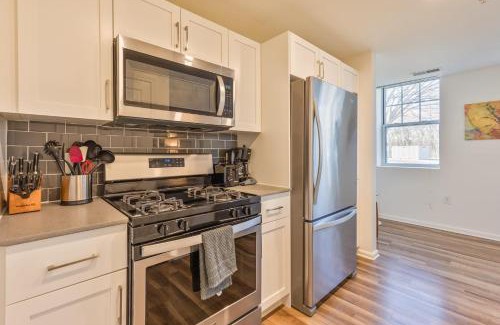 North Waltham Apartment | Spacious & Modern Apt