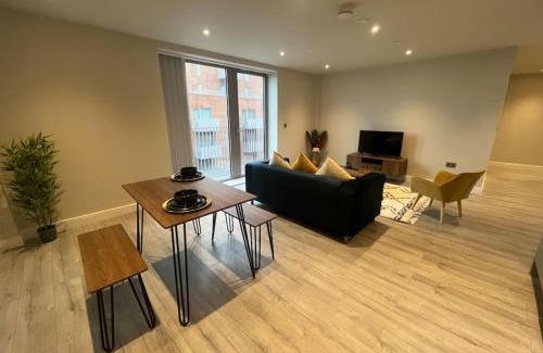 Slough Apartment | Spacious Modern Flat by Slough Station